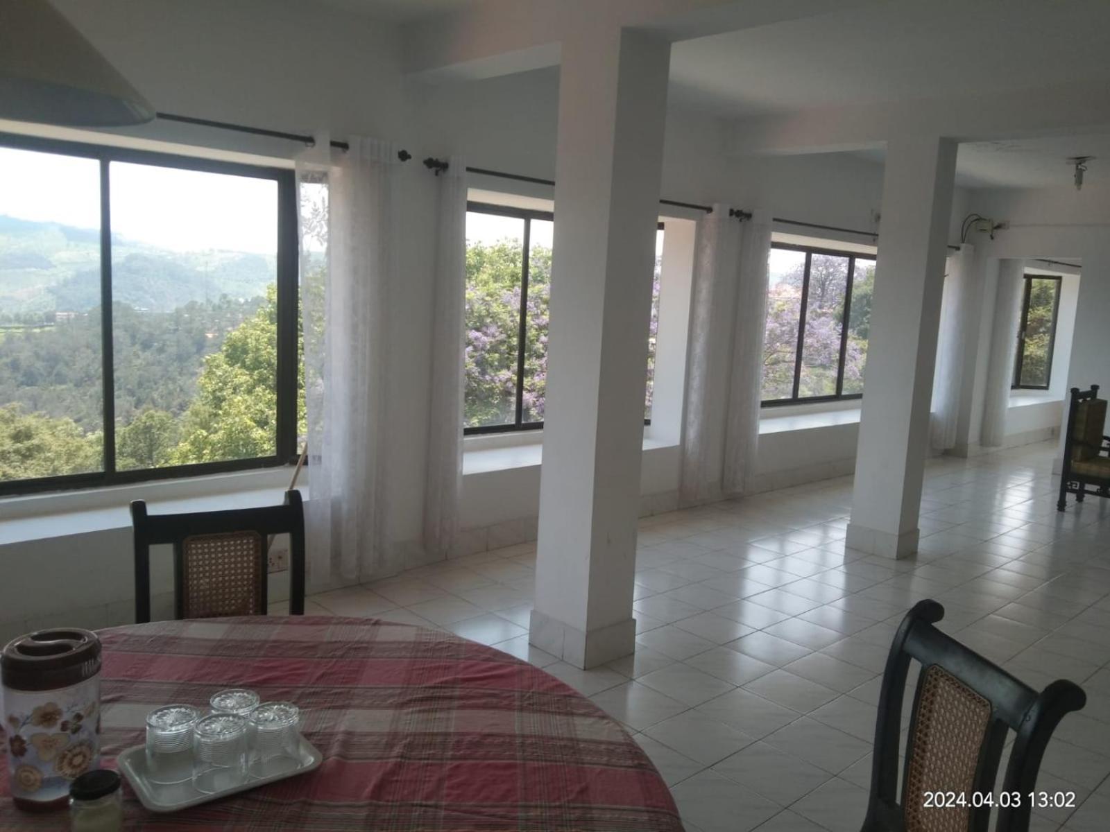 לינה וארוחת בוקר קונור Camellia Heights 1&2 מראה חיצוני תמונה